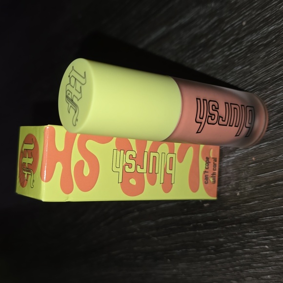 Made By Mitchell "Cape Cope With Coral" Liquid Blursh - Picture 3 of 7